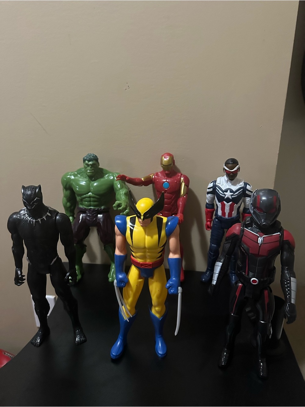 Marvel Action Figure Set - Yellow, Green, Red, Black, Blue Characters
